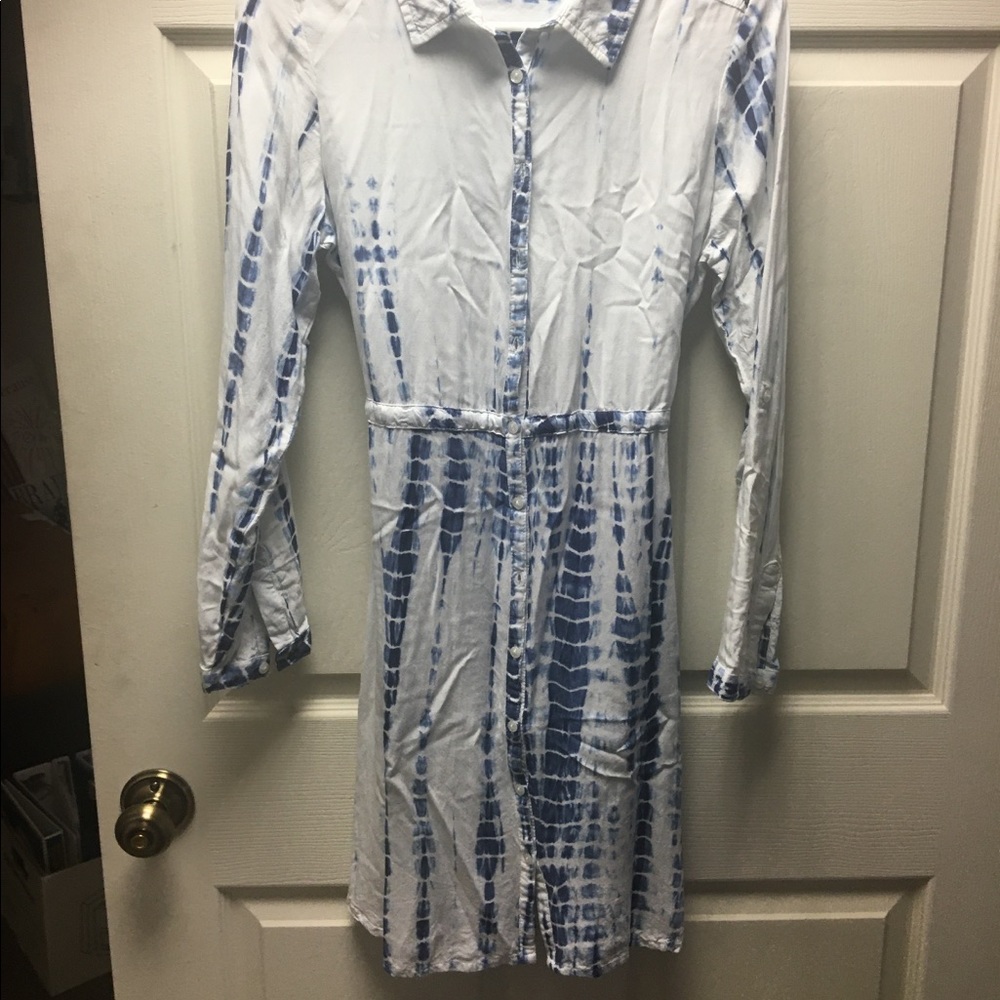 Short button down tie dye dress